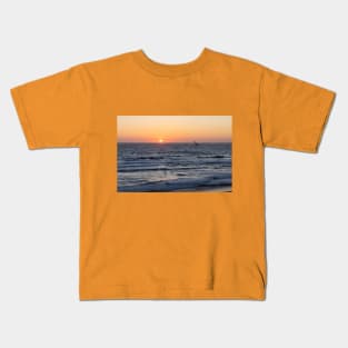 Nautical sunset at the Beach with a Seagull Kids T-Shirt